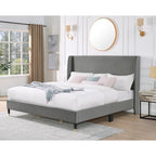Lit plateforme gris king size de style moderne avec tête de lit en velours à dossier capitonné pour chambre à coucher