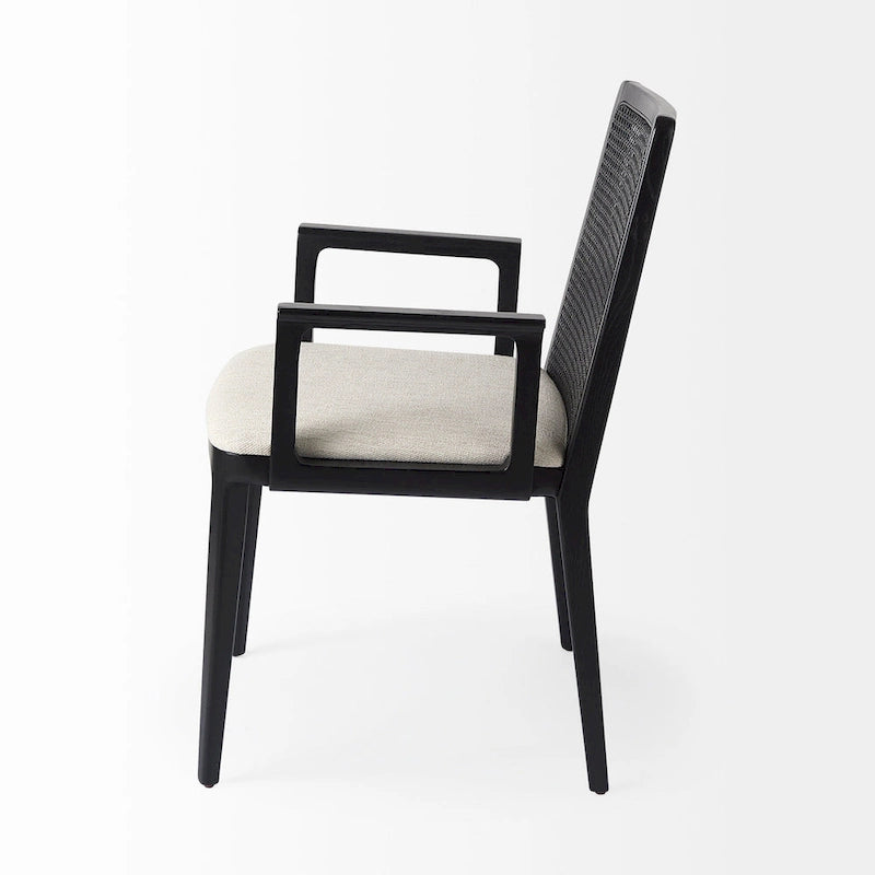 Chaise de salle à manger en tissu crème avec dossier en cannage et cadre en bois massif