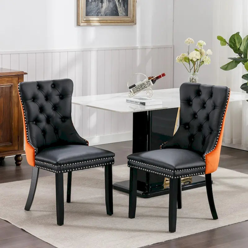 Lot de 2 chaises de salle à manger capitonnées en PU et velours avec garniture cloutée et pieds en bois